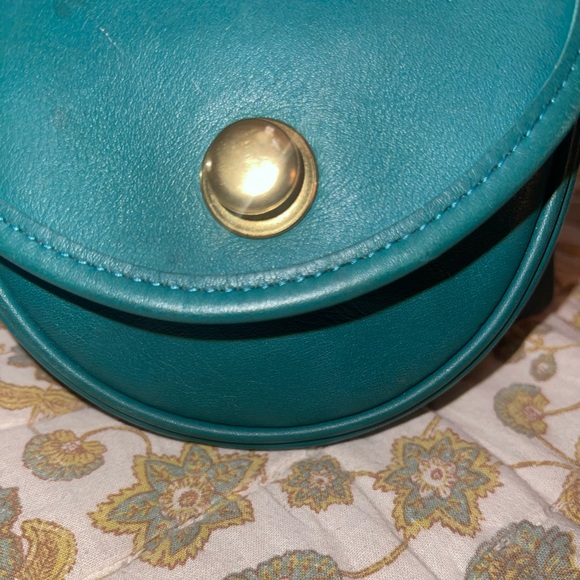 Vintage coach belt bag. - Picture 6 of 12